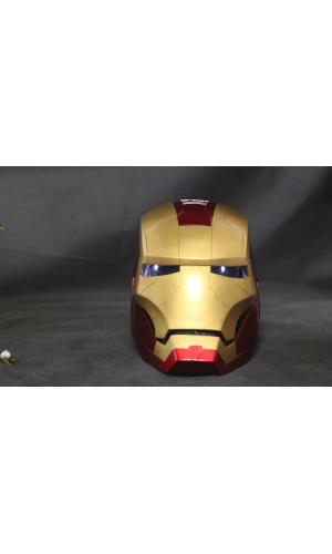 1/1等身アベンジャーズ アイアンマン アクションVer.光りますLED The Avengers Superheroes Iron Man(Color:Gold)
